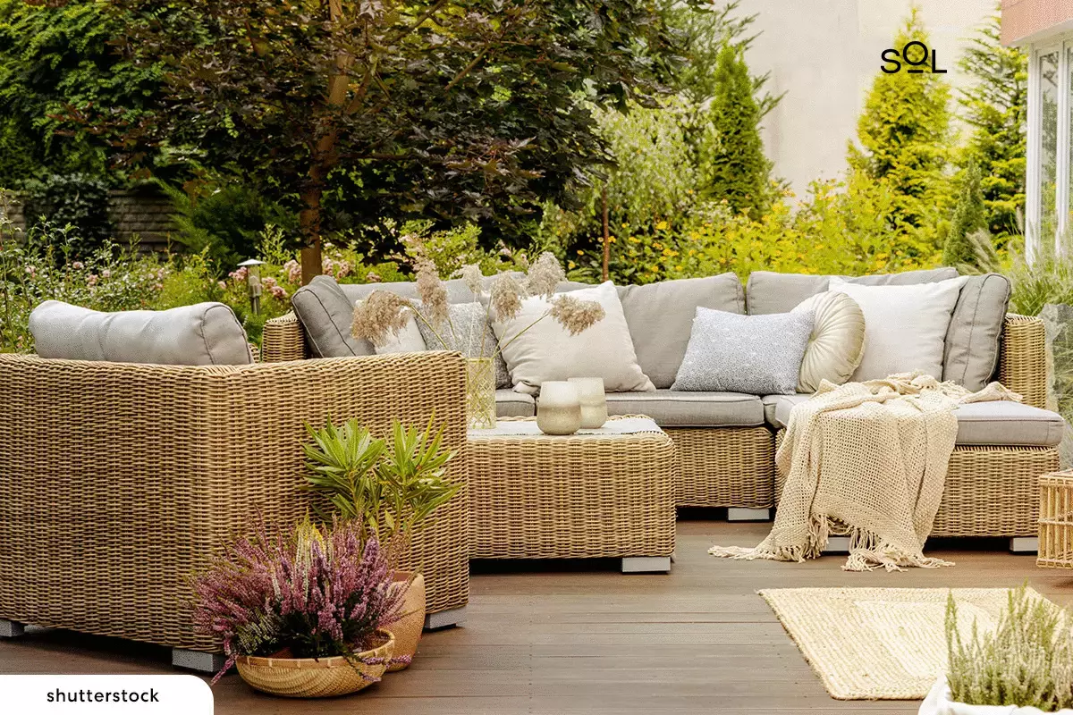 How to Buy the Perfect Wicker Set for Your Patio?