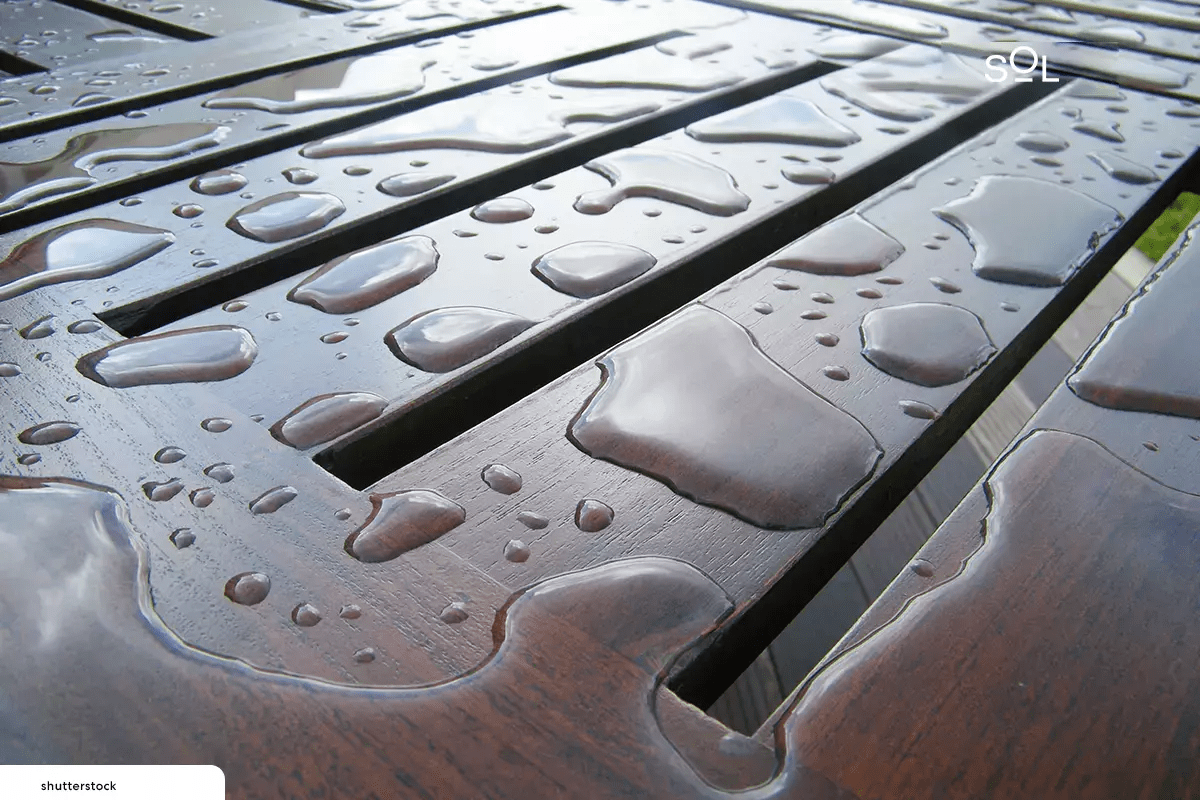 How to Protect Outdoor Furniture from Rain?