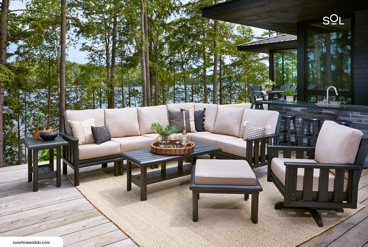 Extruded Aluminum vs. Cast Aluminum for Outdoor Furniture