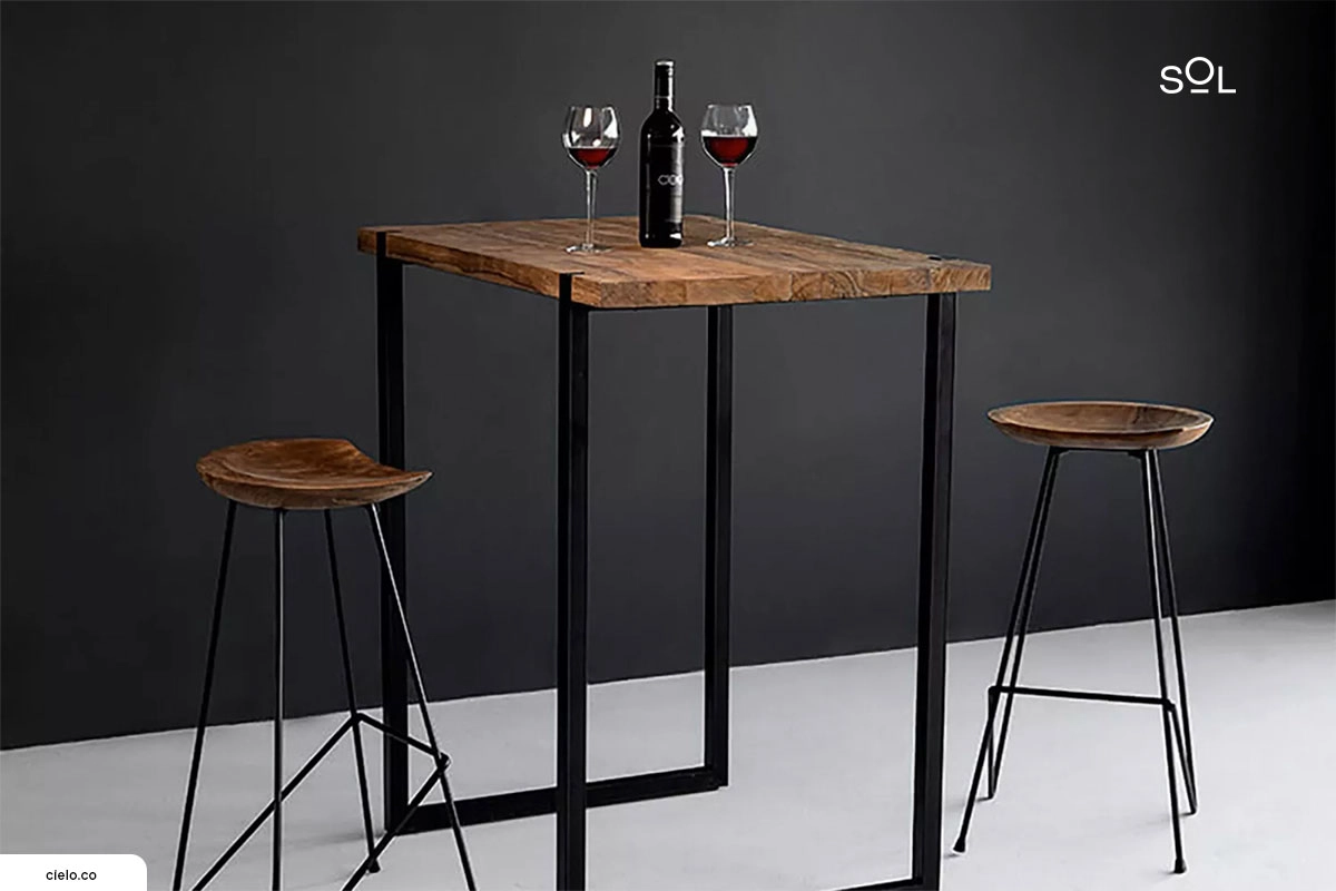 Pros of a Bar Cocktail Table