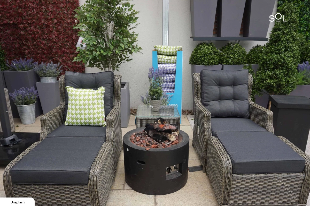 What Are the Different Types of Patio Furniture Glider Chairs?