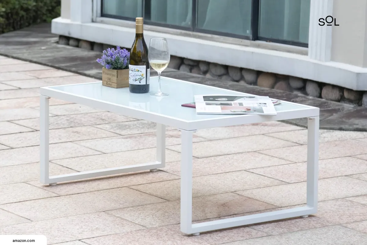 Different Materials Used In White Outdoor Coffee Tables