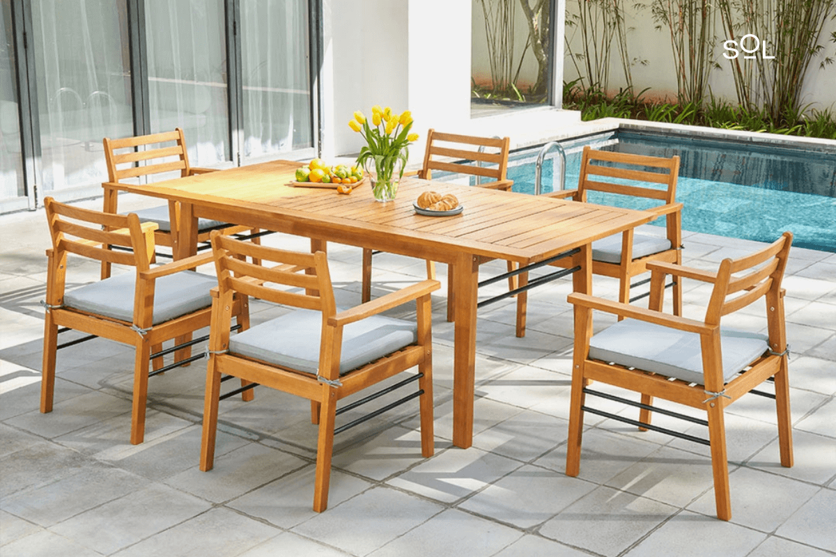 Classic Contemporary 7-Piece Outdoor Dining Set